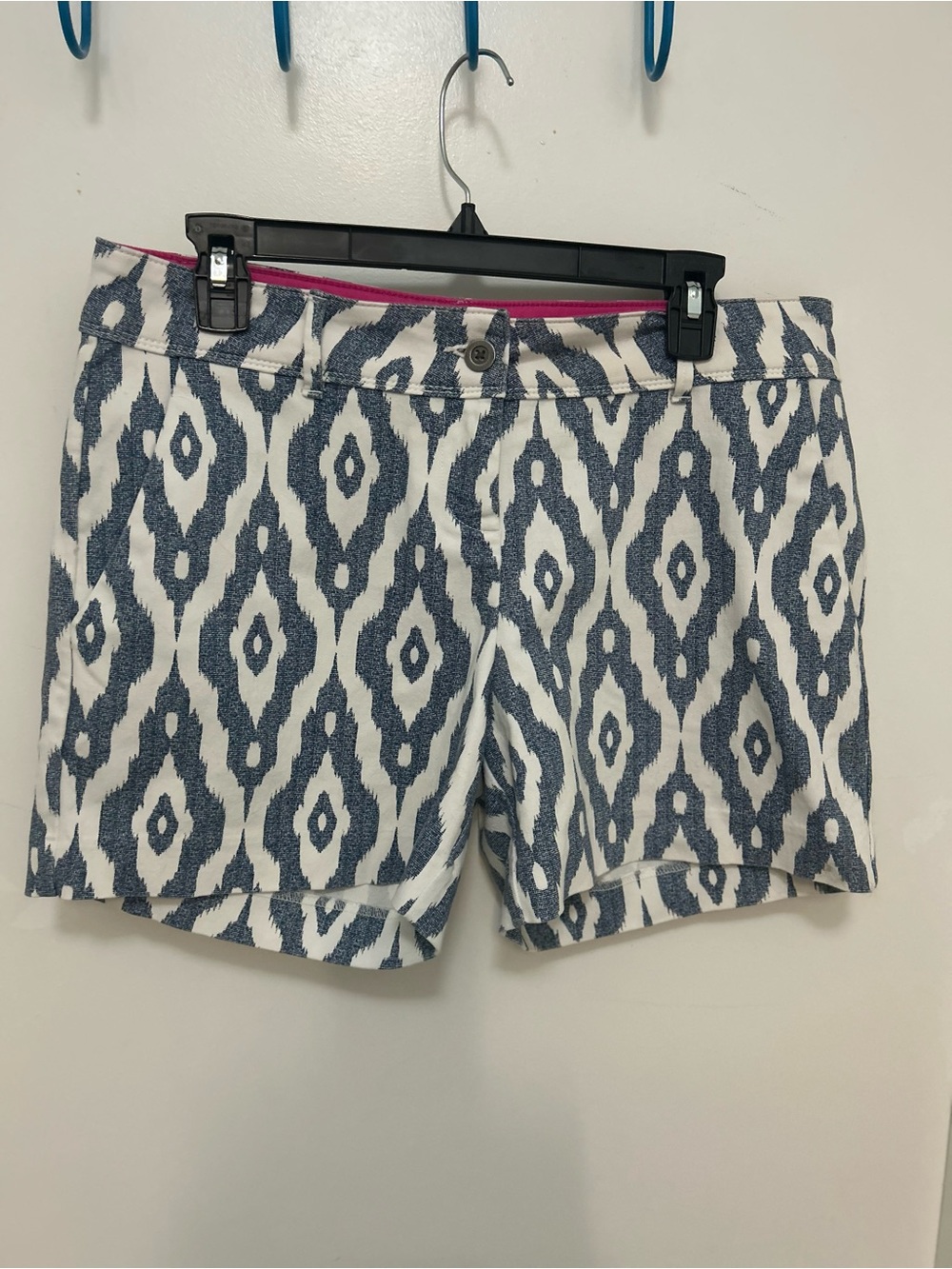 Isaac Mizrahi Navy and White Ikat Print Jean Shorts